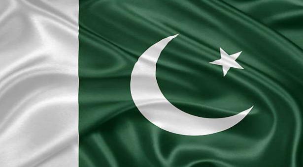 पाकिस्तानी फाइटर ने भरी उड़ान, इंडियन डिफेंस हाई अलर्ट पर