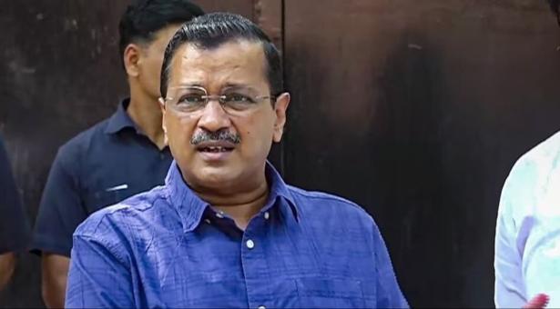 केजरीवाल को अब CBI ने तिहाड़ जेल से किया गिरफ्तार, जमानत पर कल SC में होनी है सुनवाई