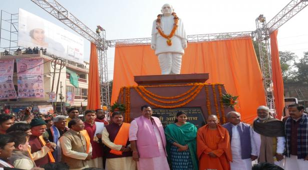 प्रधानमंत्री के नेतृत्व में गंगा जी की  निर्मलता के लिए सक्रिय प्रयास किए जा रहे हैं- मुख्यमंत्री