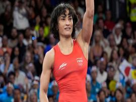 Vinesh Phogat: वजन बढ़ने का सबसे बड़ा दुश्मन है चीनी, स्वीटनर वजन घटाने में कितना भरोसेमंद? अमित शर्मा